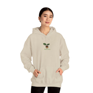 Still Growing — Hoodie brodé