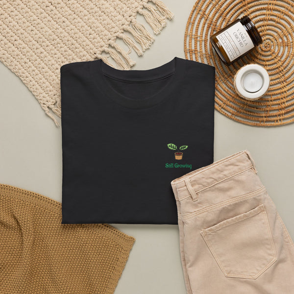 Still Growing — T-shirt brodé