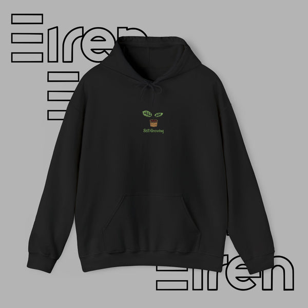 Still Growing — Hoodie brodé