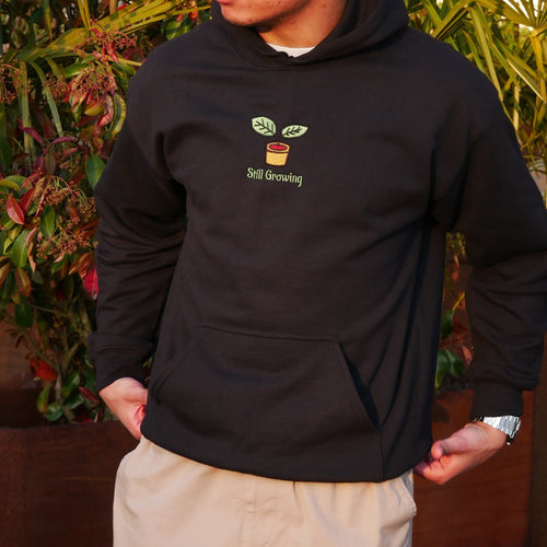 Still Growing — Hoodie brodé